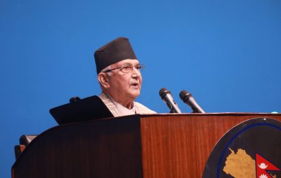 ओलीले रोष्ट्रममै भने : एमाले फुटाउन सभामुखले पदीय मर्यादा बिर्सिए