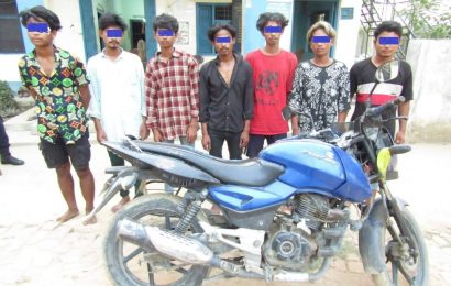 बाँकेकाे खजुरा गाउँपालिका वडा ६ सिमलघारि बाटसामुहिक बलात्कारको आरोपमा सात जना पक्राउ