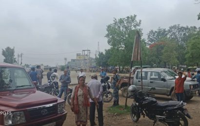 नियन्त्रित सरकारी गाडि छुटे